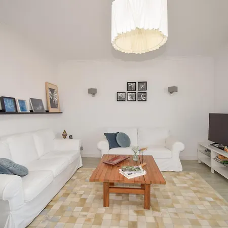 Retreat In With Balcony And Ocean View 公寓 埃斯托利尔
