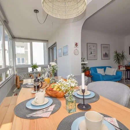 公寓 Retreat In With Balcony And Ocean View